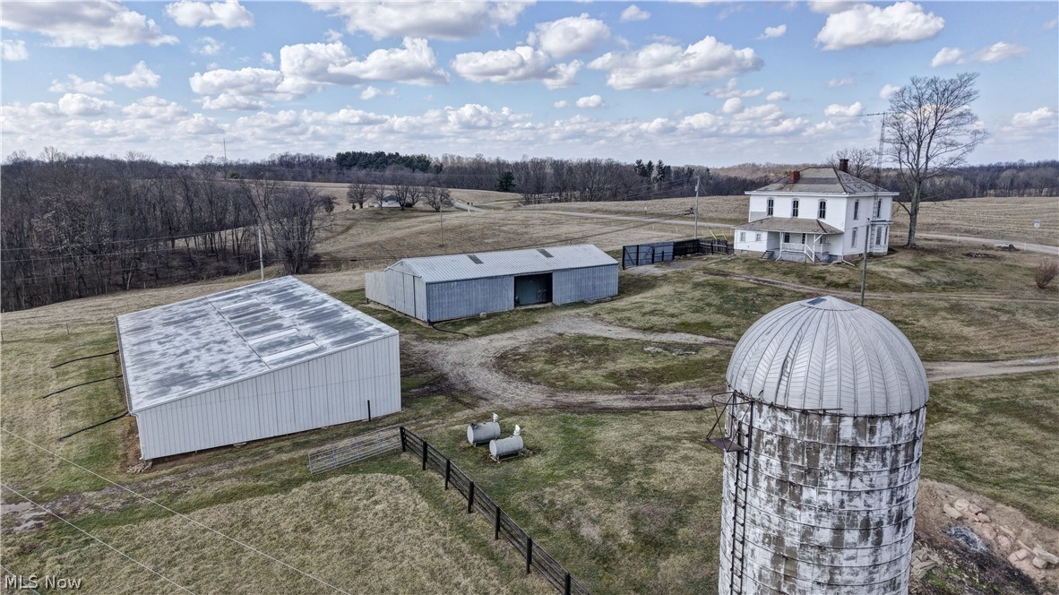 6040 Pinecrest Drive Zanesville OH 43701