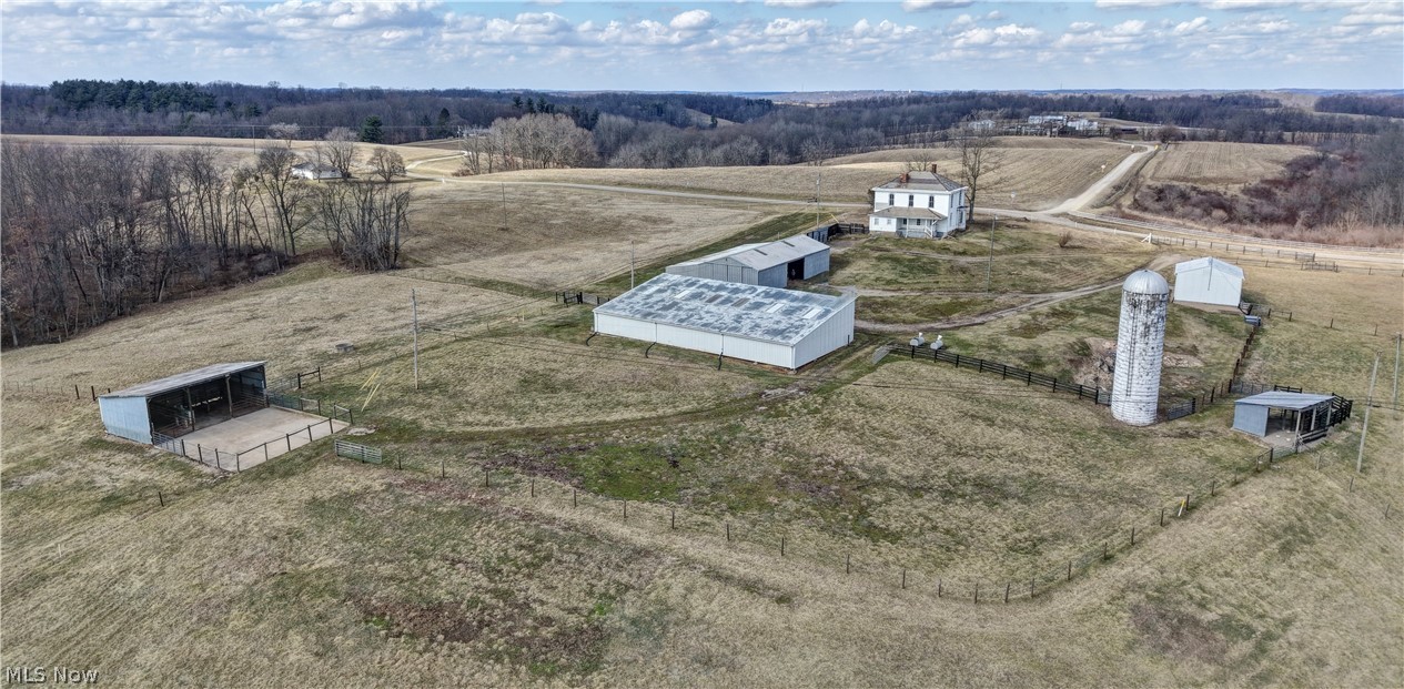 6040 Pinecrest Drive Zanesville OH 43701