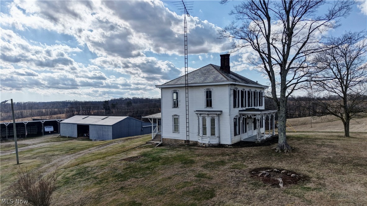 6040 Pinecrest Drive Zanesville OH 43701