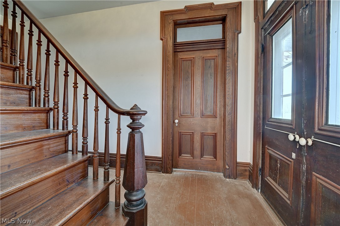 6040 Pinecrest Drive Zanesville OH 43701