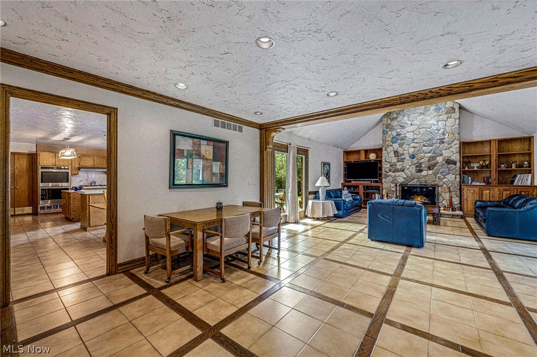 10 Woodburn Drive Moreland Hills OH 44022