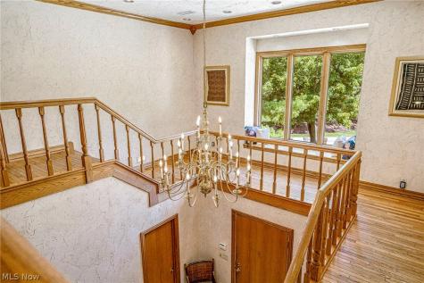 10 Woodburn Drive Moreland Hills OH 44022