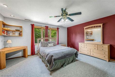 10 Woodburn Drive Moreland Hills OH 44022