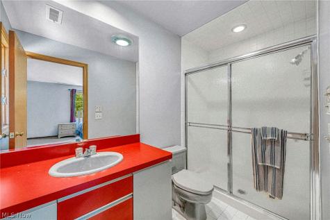 10 Woodburn Drive Moreland Hills OH 44022