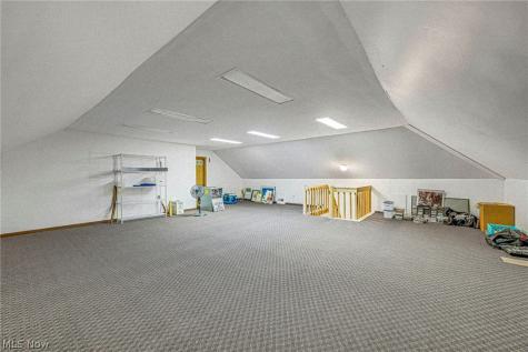 10 Woodburn Drive Moreland Hills OH 44022