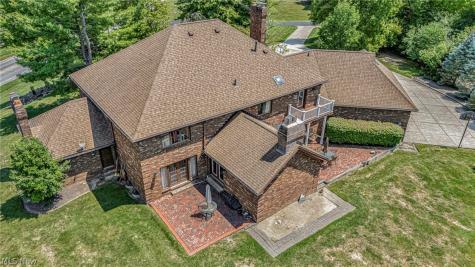 10 Woodburn Drive Moreland Hills OH 44022