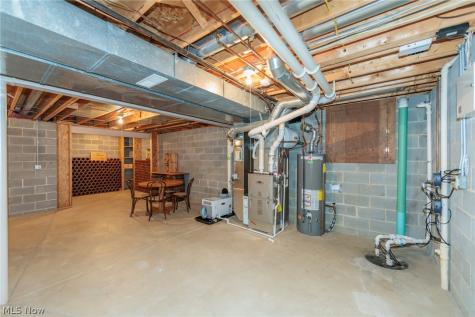 409 Avon Point Avenue Avon Lake OH 44012
