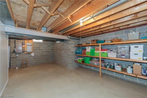 409 Avon Point Avenue Avon Lake OH 44012