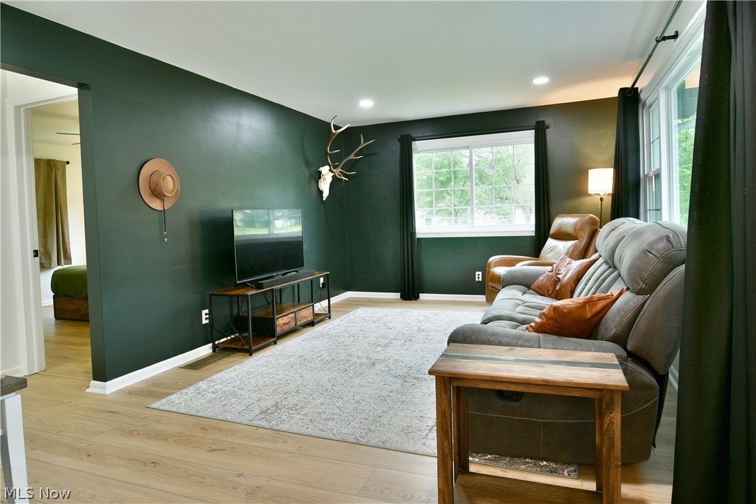 3121 Williams Street NW Southington OH 44481