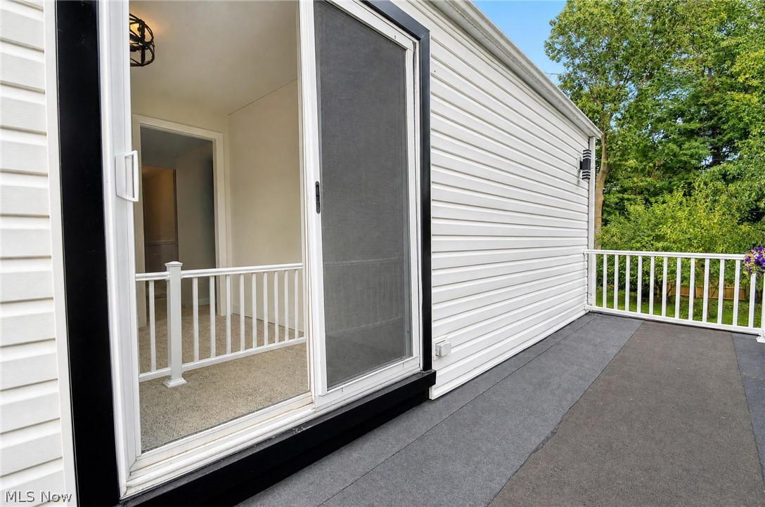 4 Owaissa Drive Timberlake OH 44095