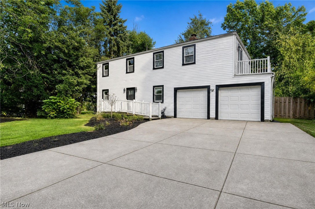 4 Owaissa Drive Timberlake OH 44095