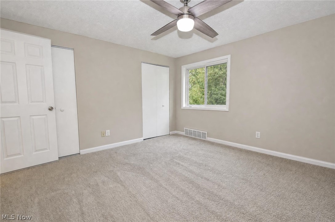 4 Owaissa Drive Timberlake OH 44095