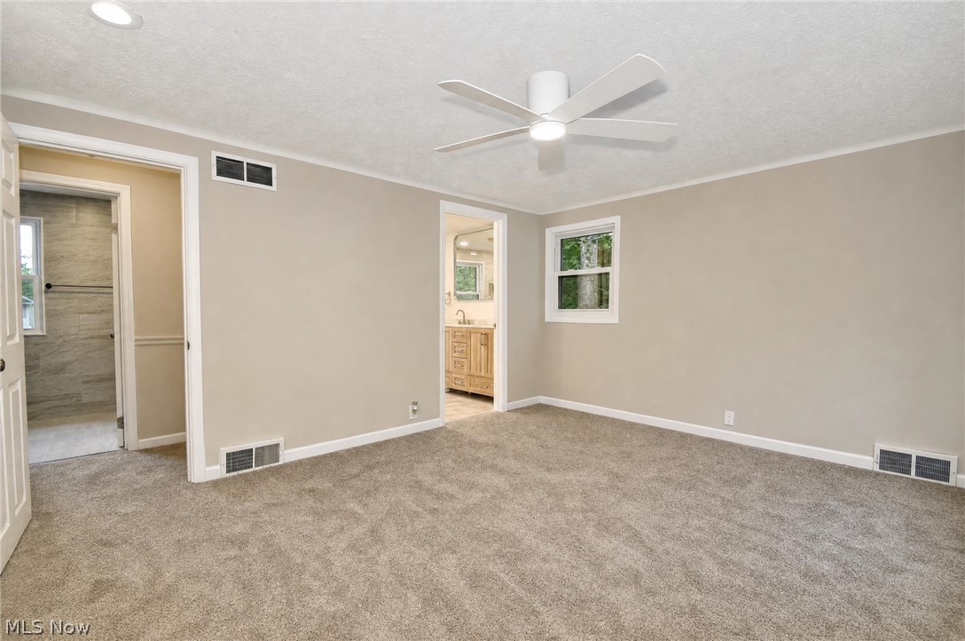 4 Owaissa Drive Timberlake OH 44095