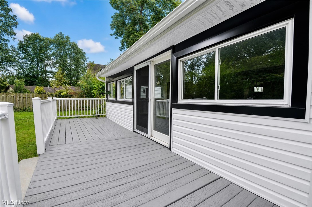 4 Owaissa Drive Timberlake OH 44095