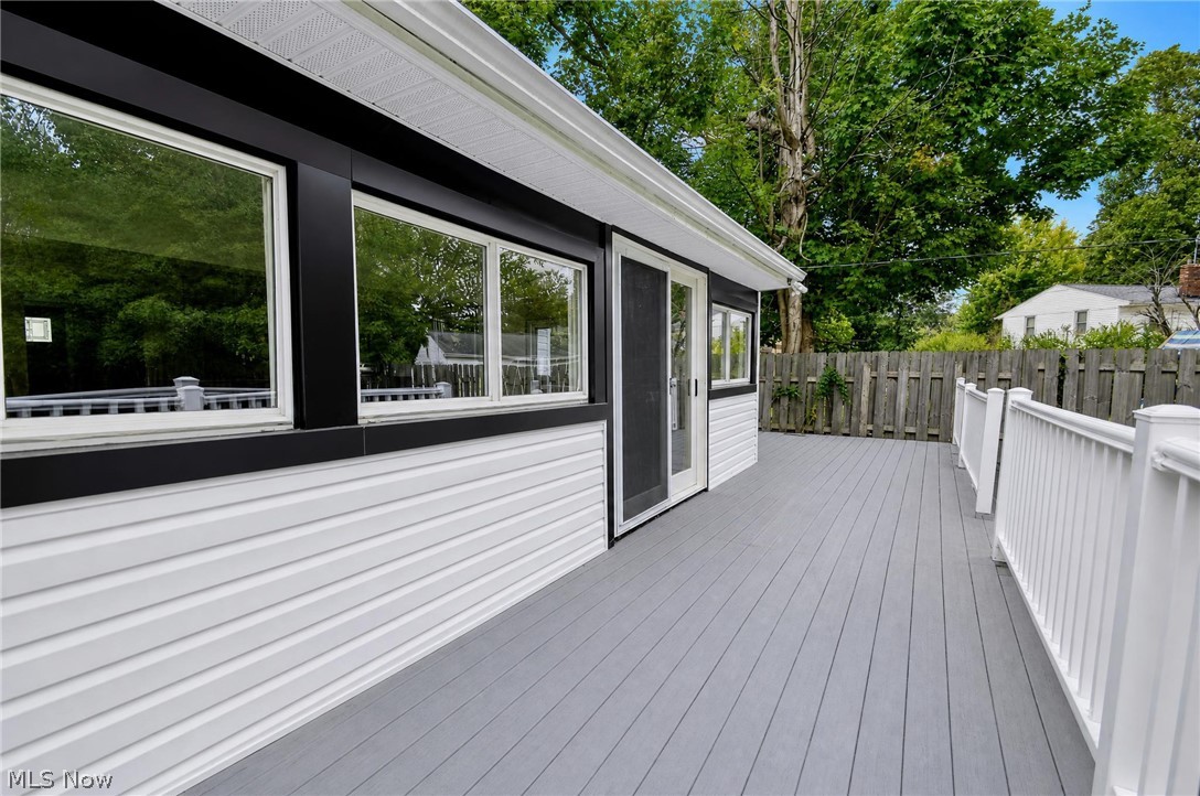 4 Owaissa Drive Timberlake OH 44095