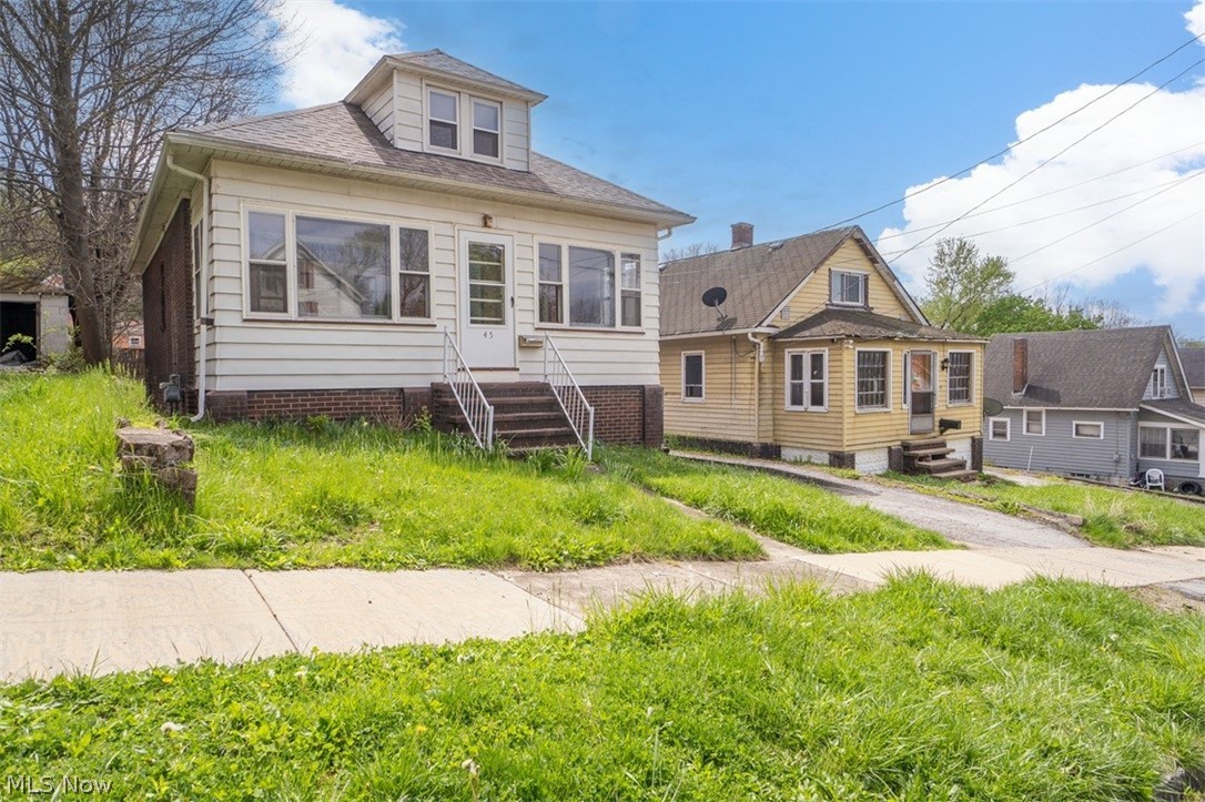 45 Walter Street Campbell OH 44405
