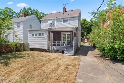 16805 Milburn Avenue Cleveland OH 44135