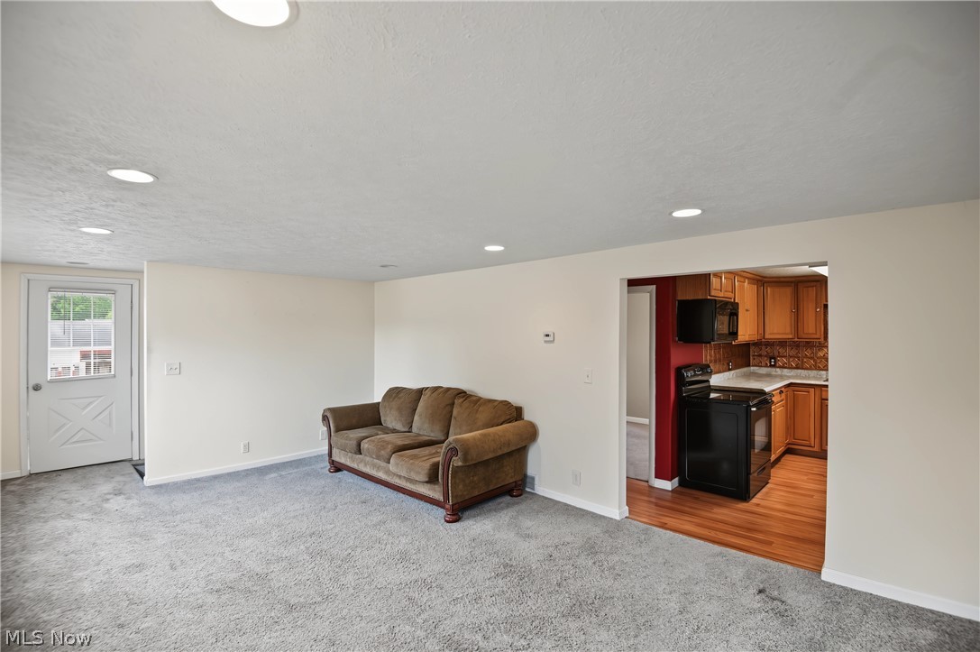 5540 Charleston Newton Falls OH 44444