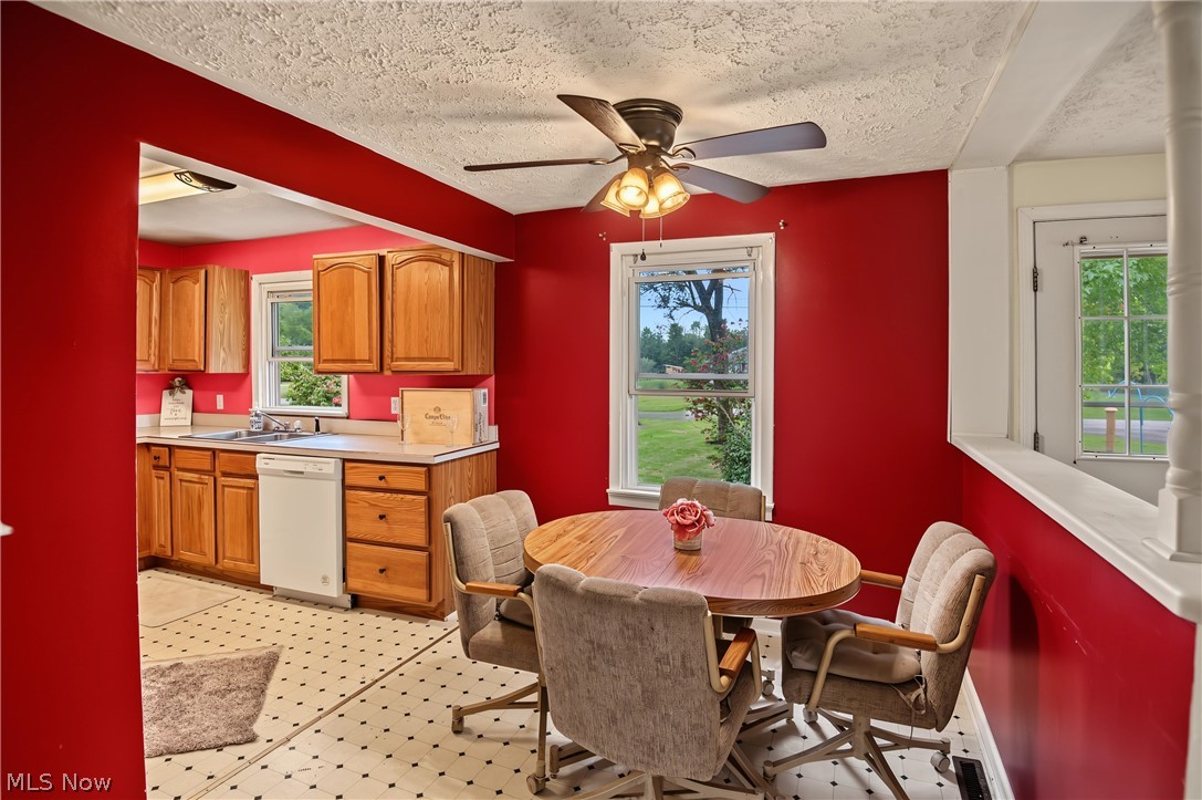 5540 Charleston Newton Falls OH 44444