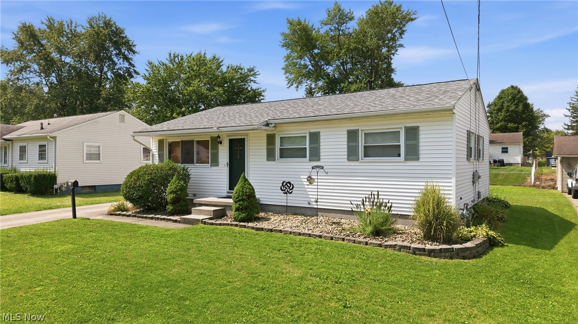 664 Burdie Drive Hubbard OH 44425