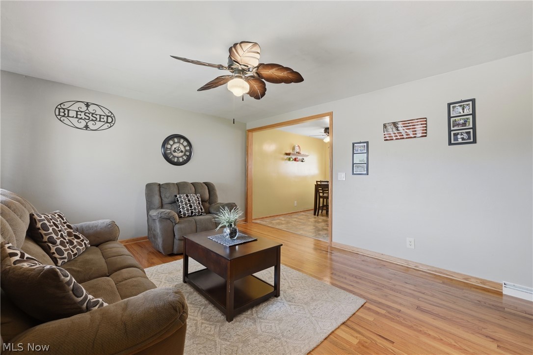 664 Burdie Drive Hubbard OH 44425