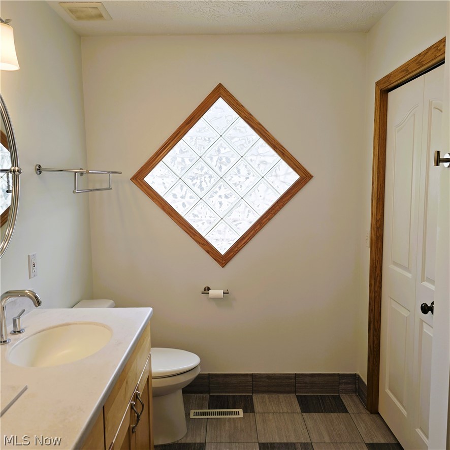 15672 Roxboro Drive Middleburg Heights OH 44130