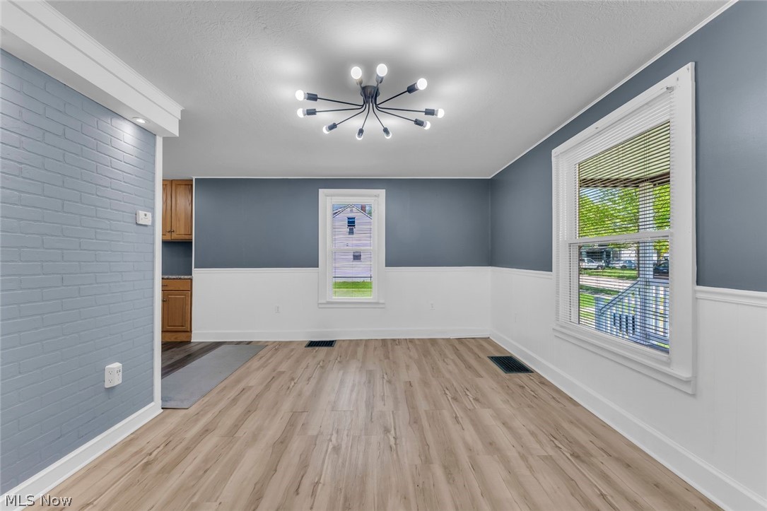 124 Bennett Street Wellington OH 44090