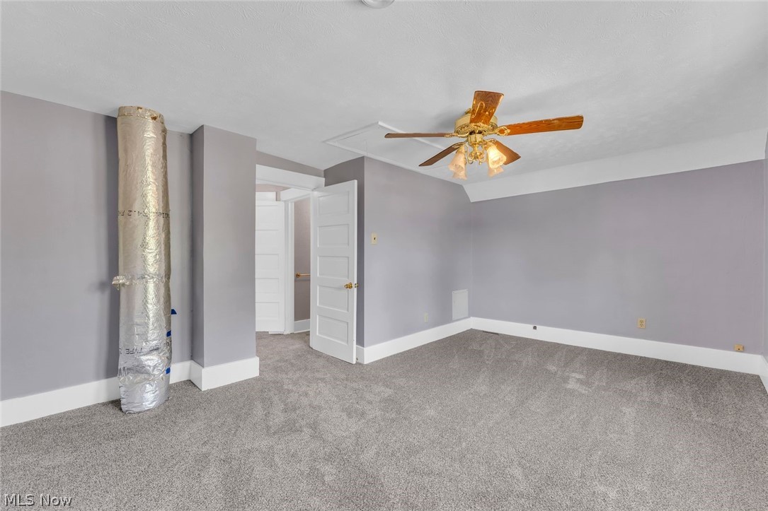 124 Bennett Street Wellington OH 44090