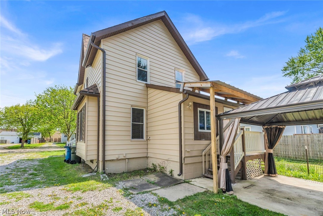124 Bennett Street Wellington OH 44090