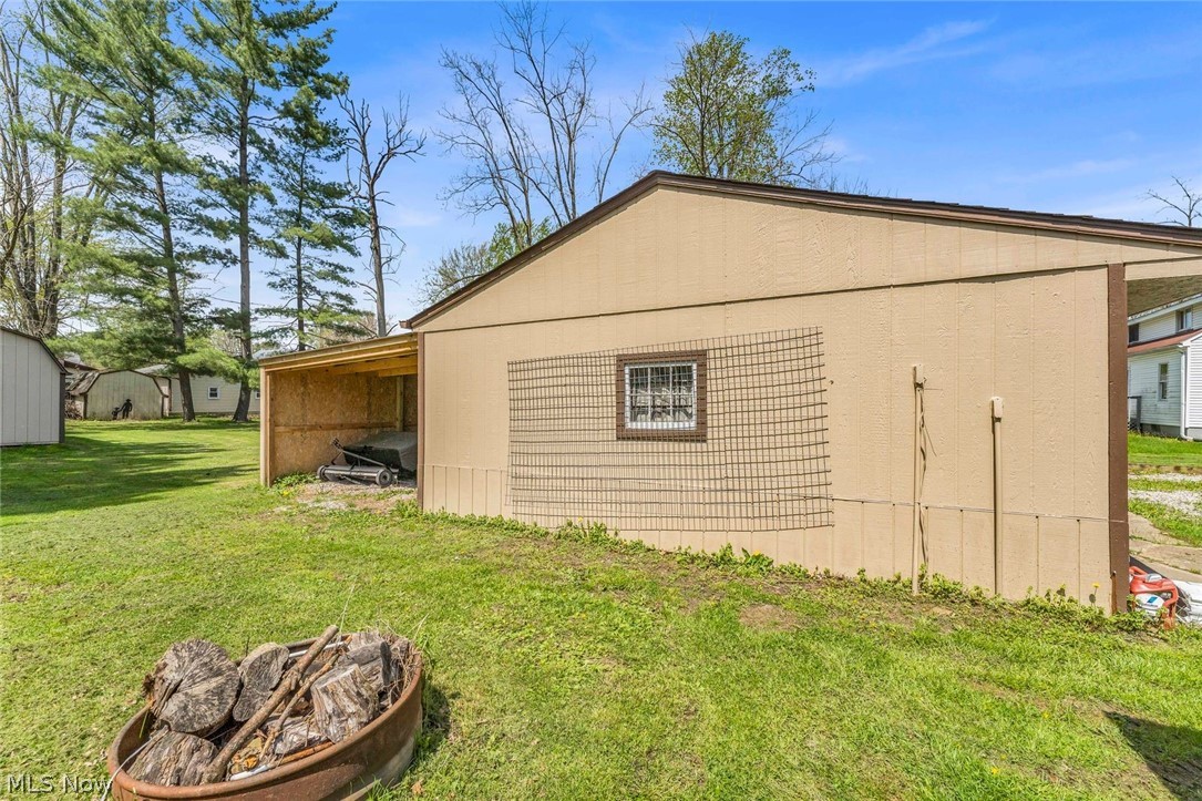 124 Bennett Street Wellington OH 44090