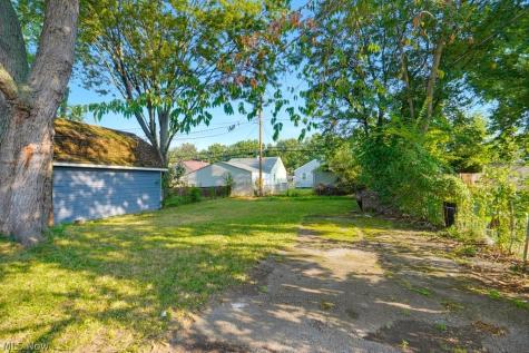 18614 Homeway Road Cleveland OH 44135
