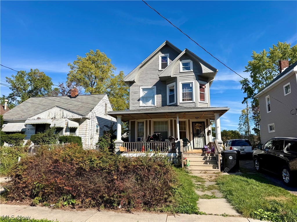 13901 Caine Avenue Cleveland OH 44105