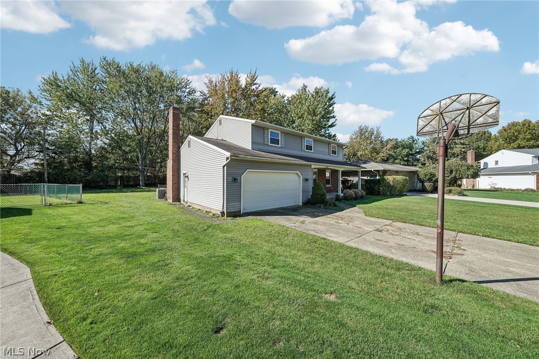 26961 Leenders Lane North Olmsted OH 44070