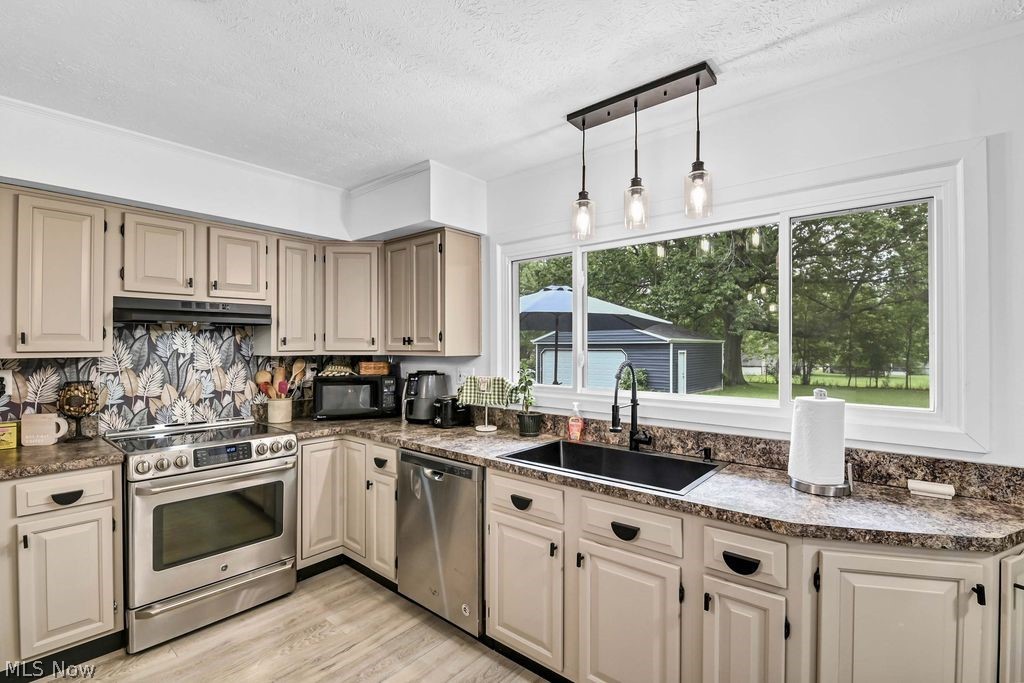 1413 Princeton Drive Brunswick OH 44212