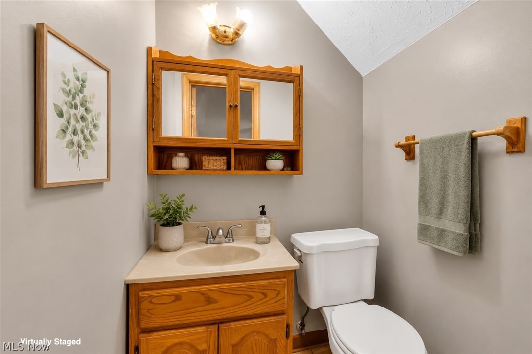 4554 Whitehall Drive South Euclid OH 44121