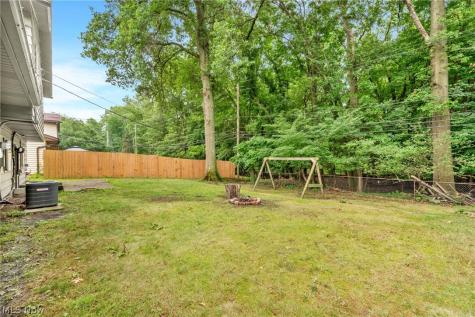 4554 Whitehall Drive South Euclid OH 44121