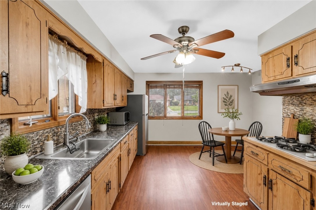 4554 Whitehall Drive South Euclid OH 44121