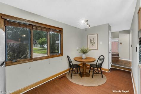 4554 Whitehall Drive South Euclid OH 44121