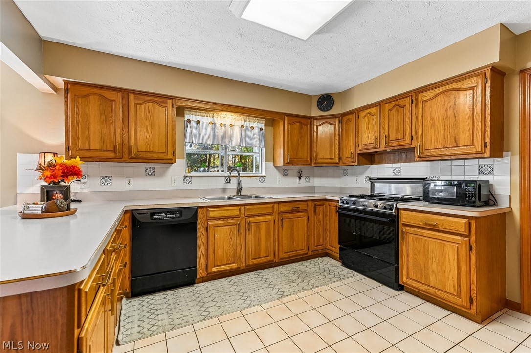 2867 Mapleview Lane Avon OH 44011