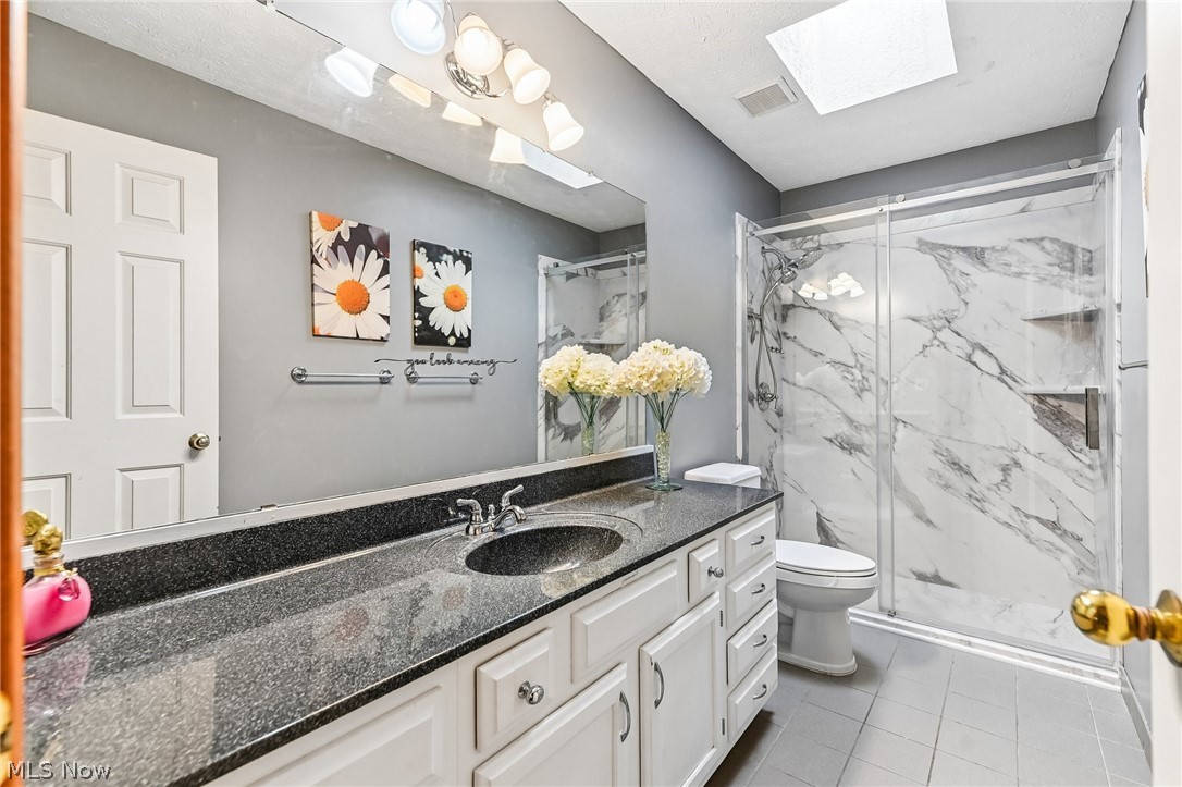 2867 Mapleview Lane Avon OH 44011