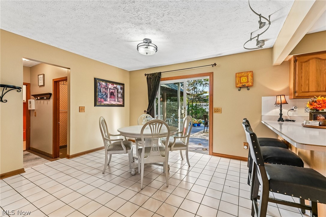 2867 Mapleview Lane Avon OH 44011