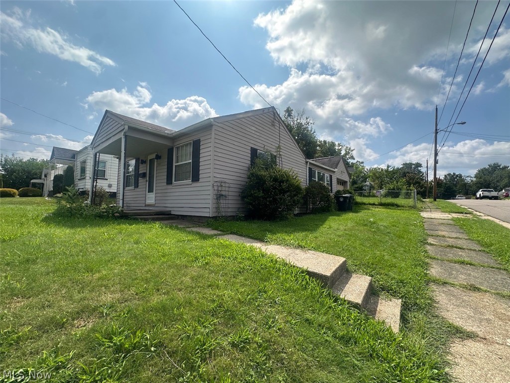 550 Upton Avenue Akron OH 44310