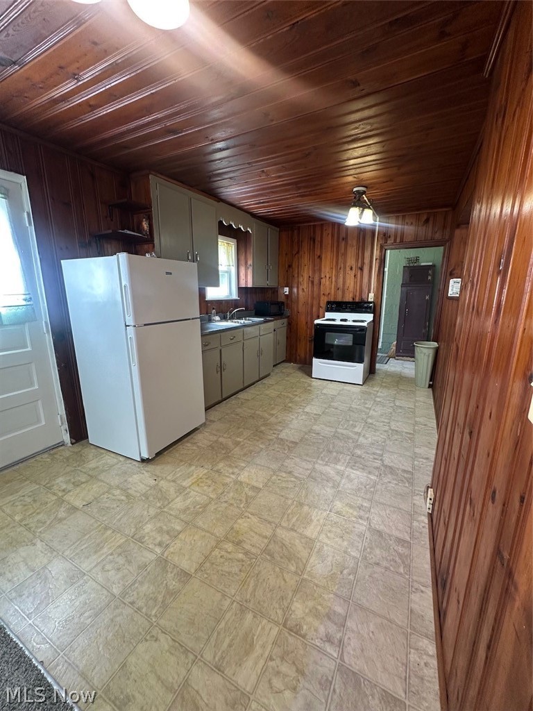 550 Upton Avenue Akron OH 44310