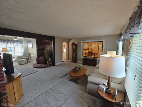 10875 Orrville Street NW Massillon OH 44647