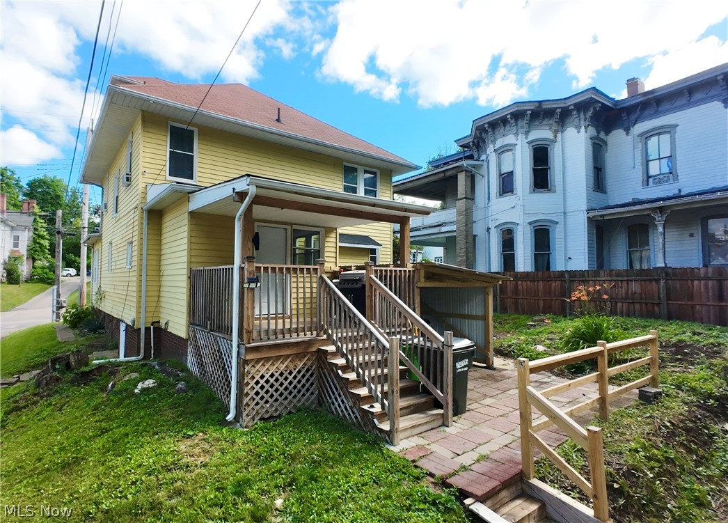 329 E Bowman Street Wooster OH 44691