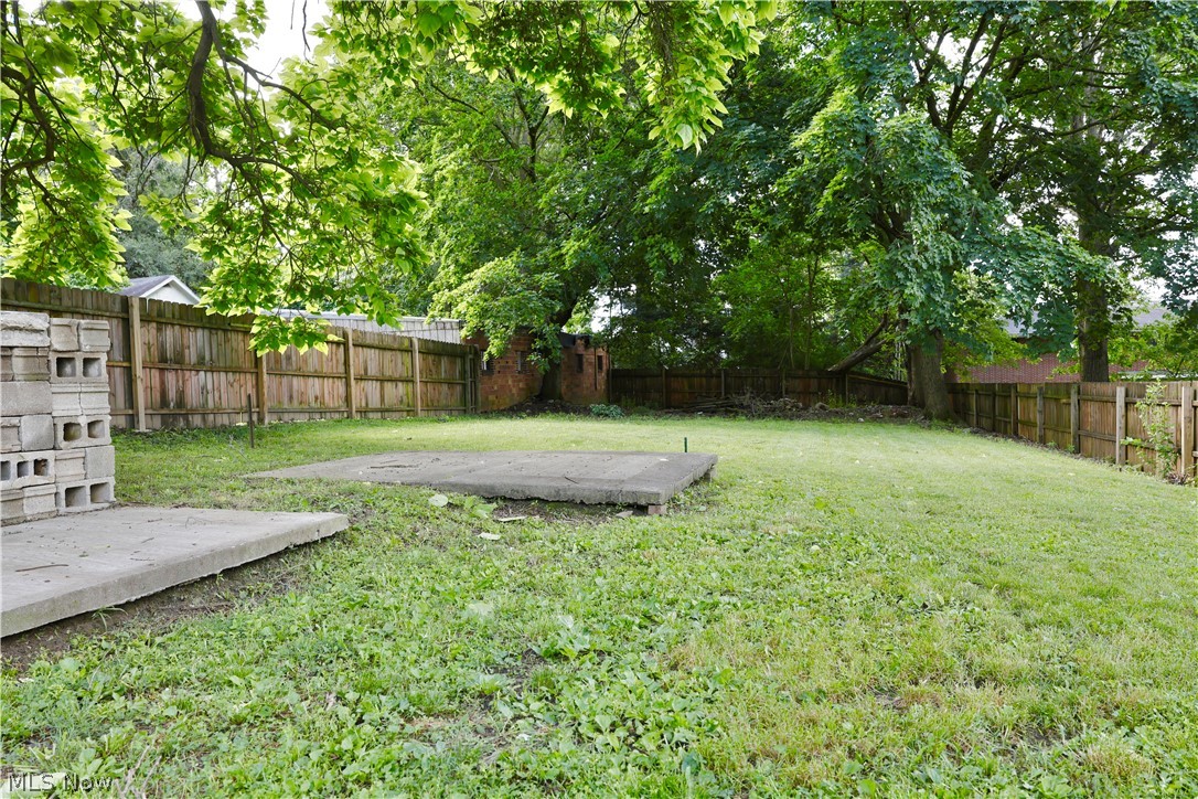 329 E Bowman Street Wooster OH 44691