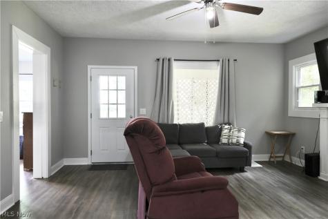329 E Bowman Street Wooster OH 44691