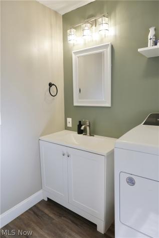 329 E Bowman Street Wooster OH 44691