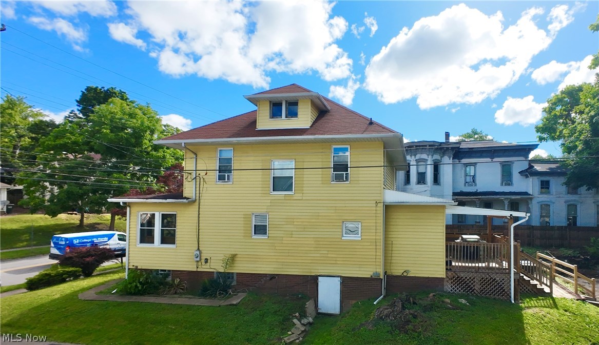 329 E Bowman Street Wooster OH 44691