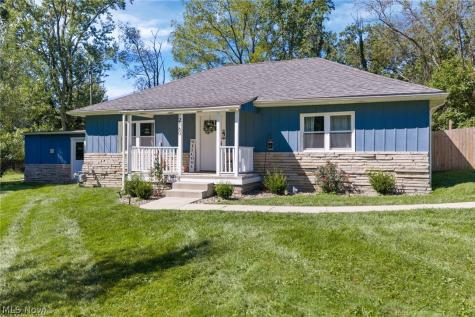 2160 Plymouth Drive Uniontown OH 44685